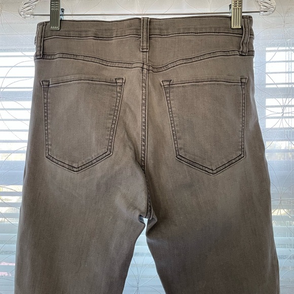 GAP women’s high rise regular legging, used - Picture 5 of 6